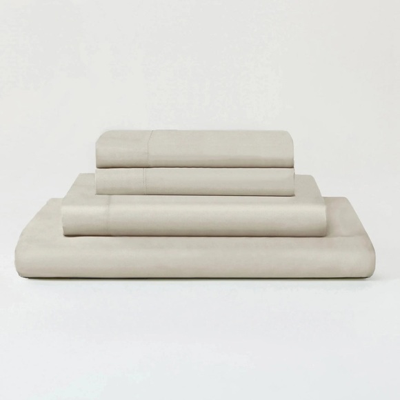 Sijo Airyweight Eucalyptus King/Cal King sheet set (No fitted sheet) Like New